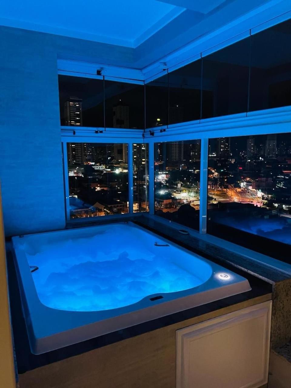 Gaia - Jacuzzi Privativa - Linda Vista Appartement Goiânia Buitenkant foto